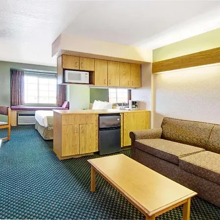 Microtel Inn & Suites By Wyndham Albuquerque West-2